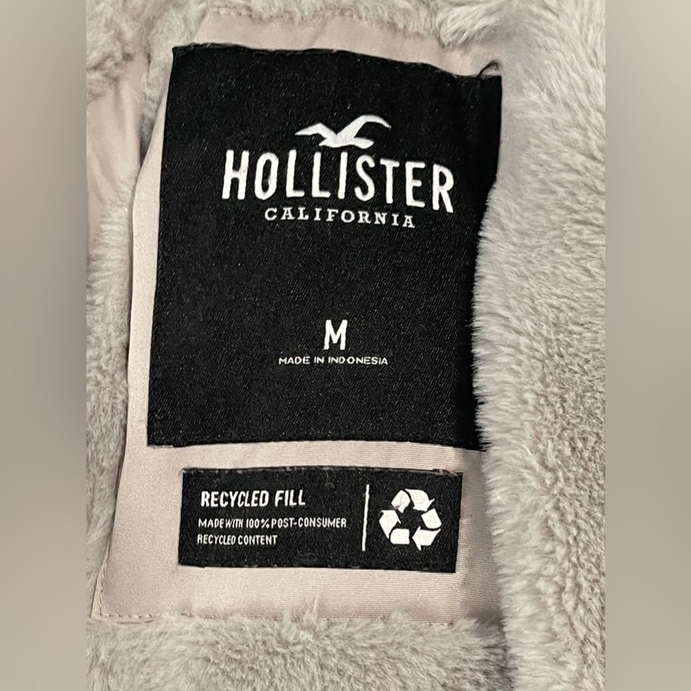 Hollister Women’s Parka - Picture 14 of 16